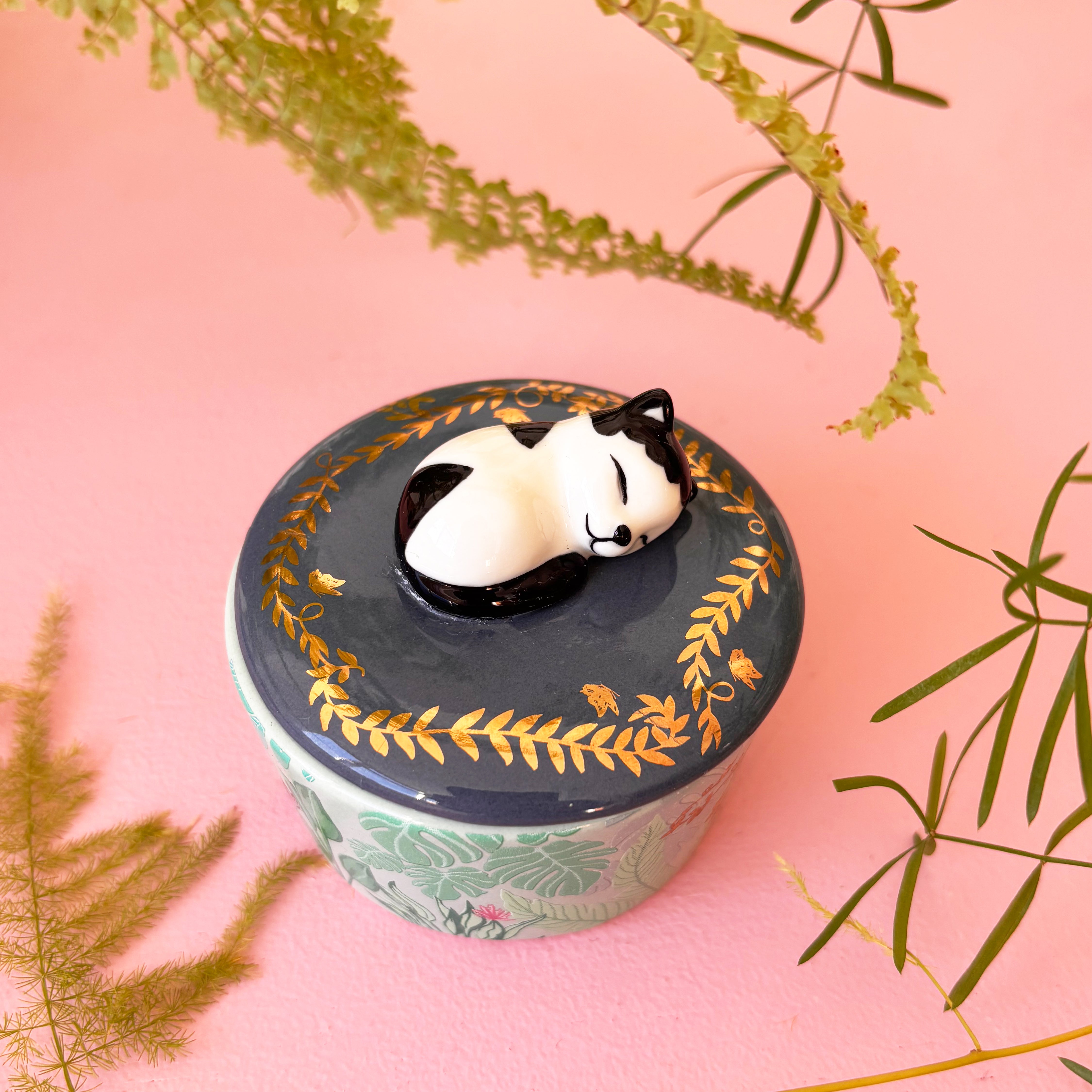 Boulevard Cat Trinket Pot