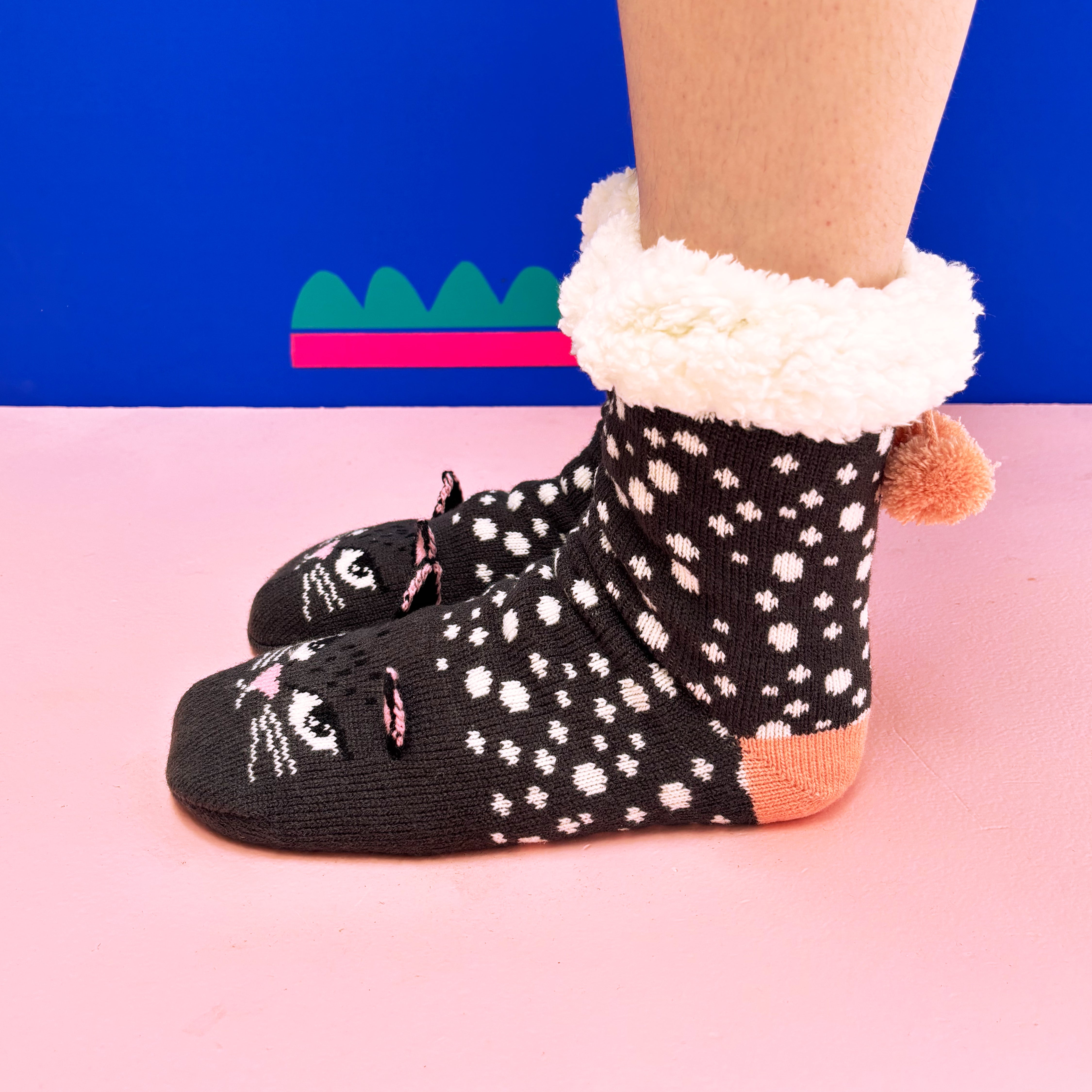 Feline Cat Face Slipper Socks