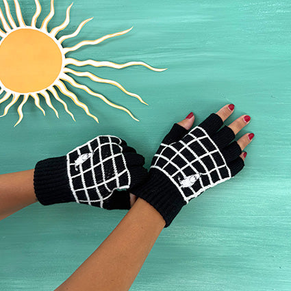 Moomin Angry Fingerless Gloves