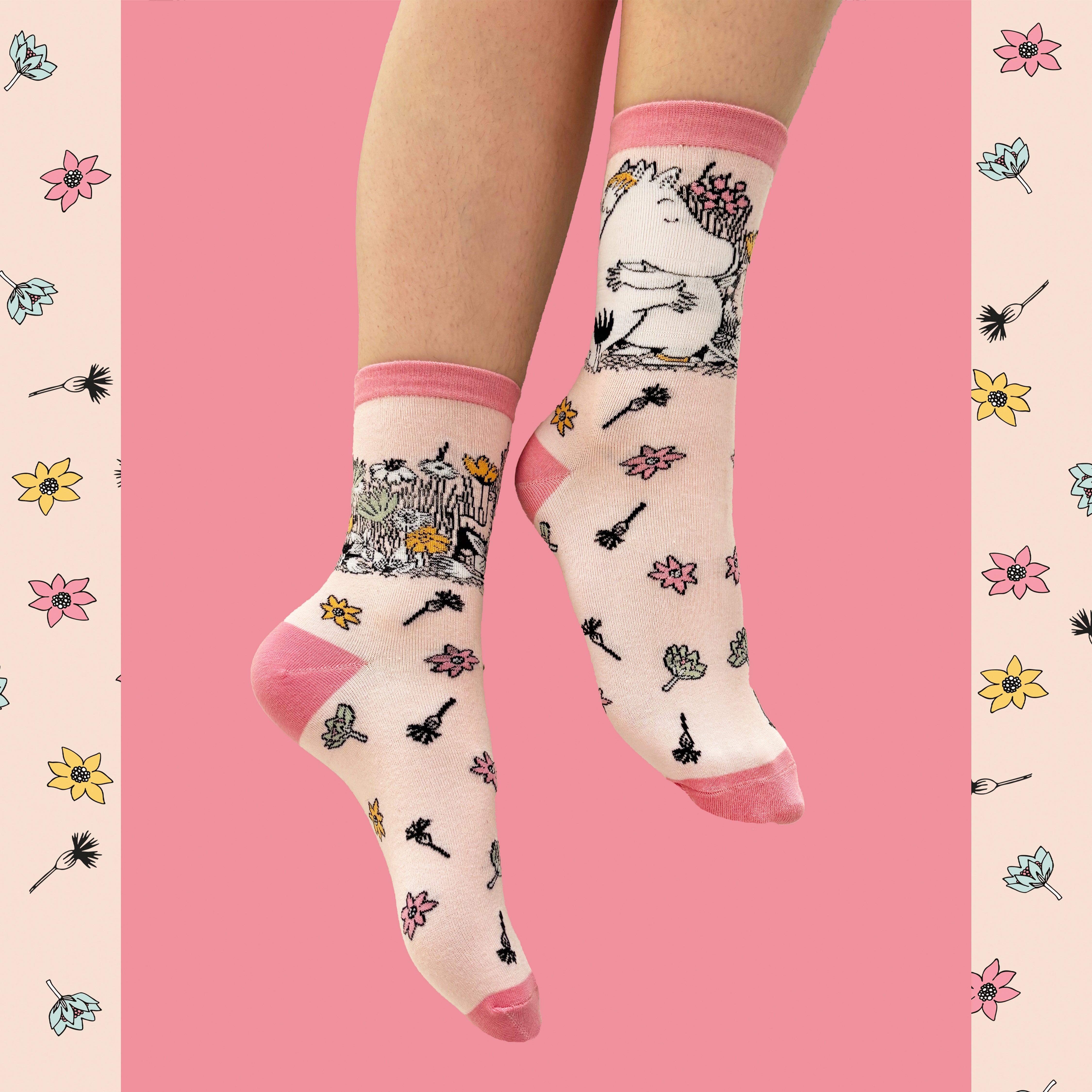 Moomin Love Floral Socks