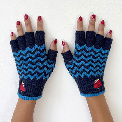 Peanuts Coat Fingerless Gloves