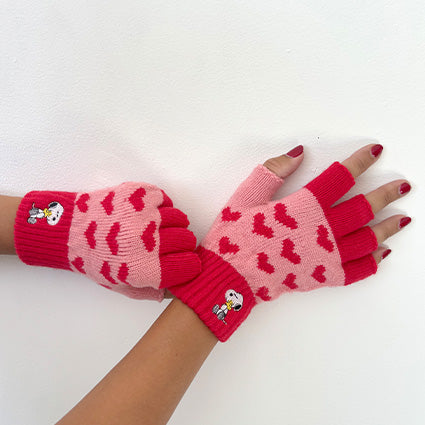Peanuts Love Fingerless Gloves