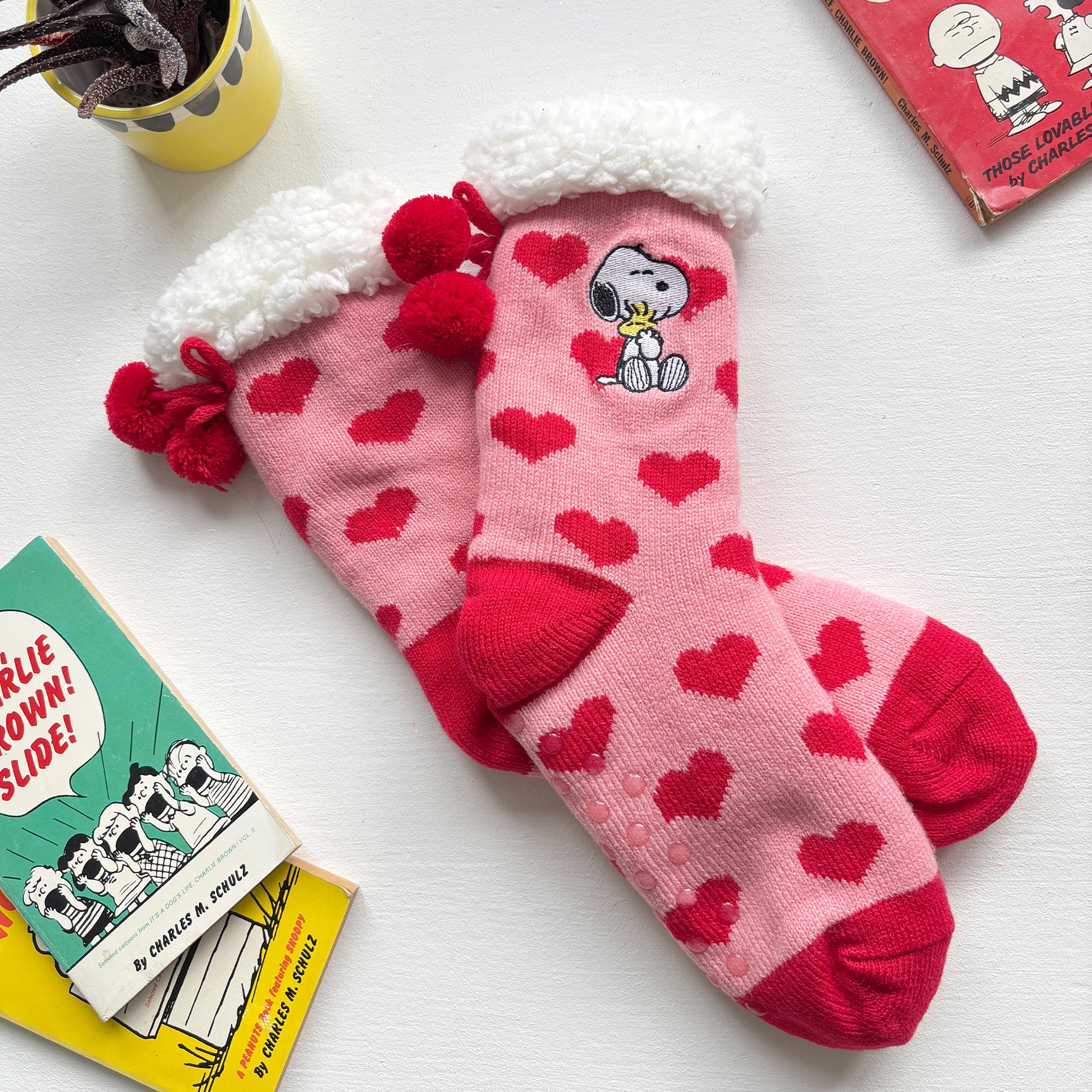 Peanuts Love Slipper Socks