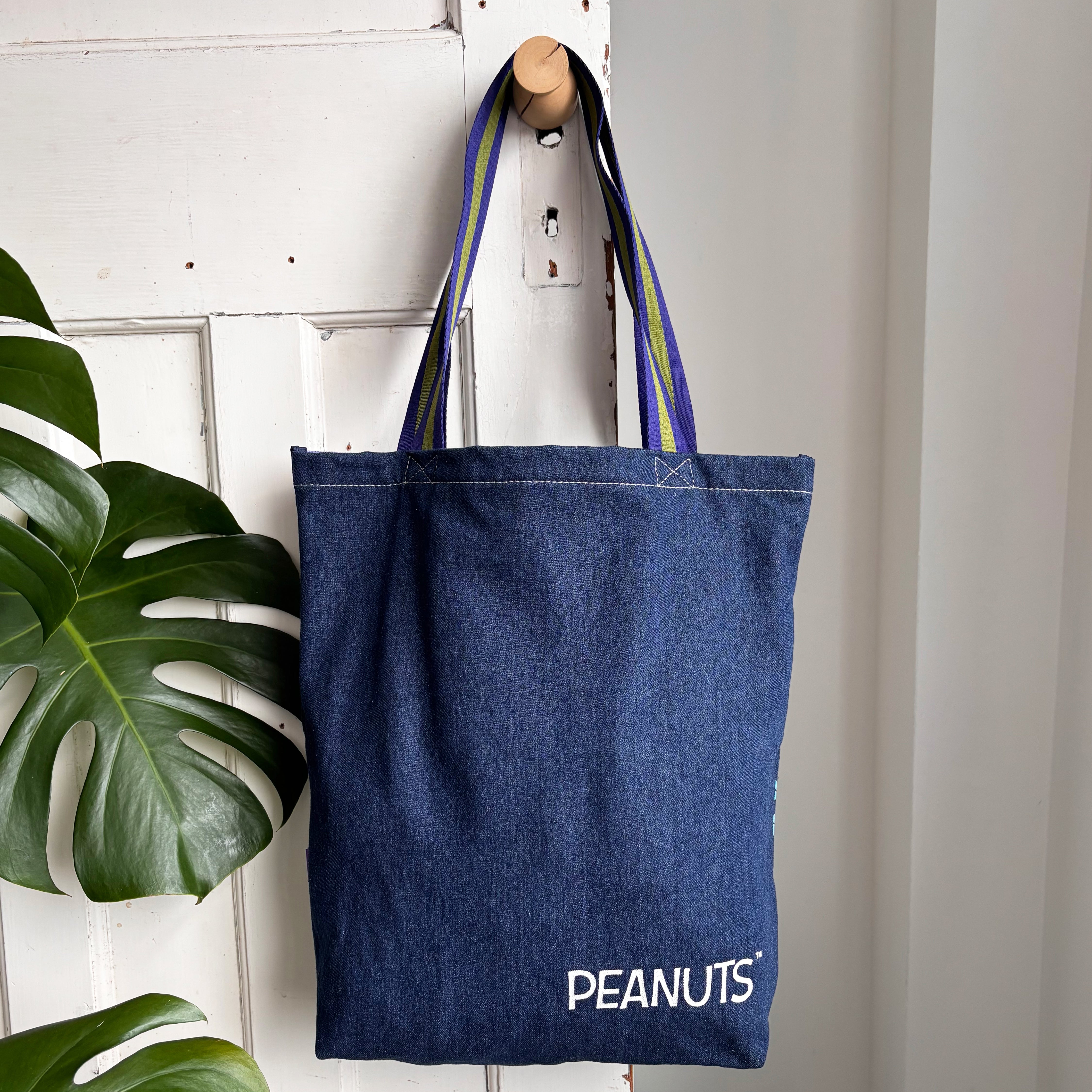 Peanuts In Bloom tote