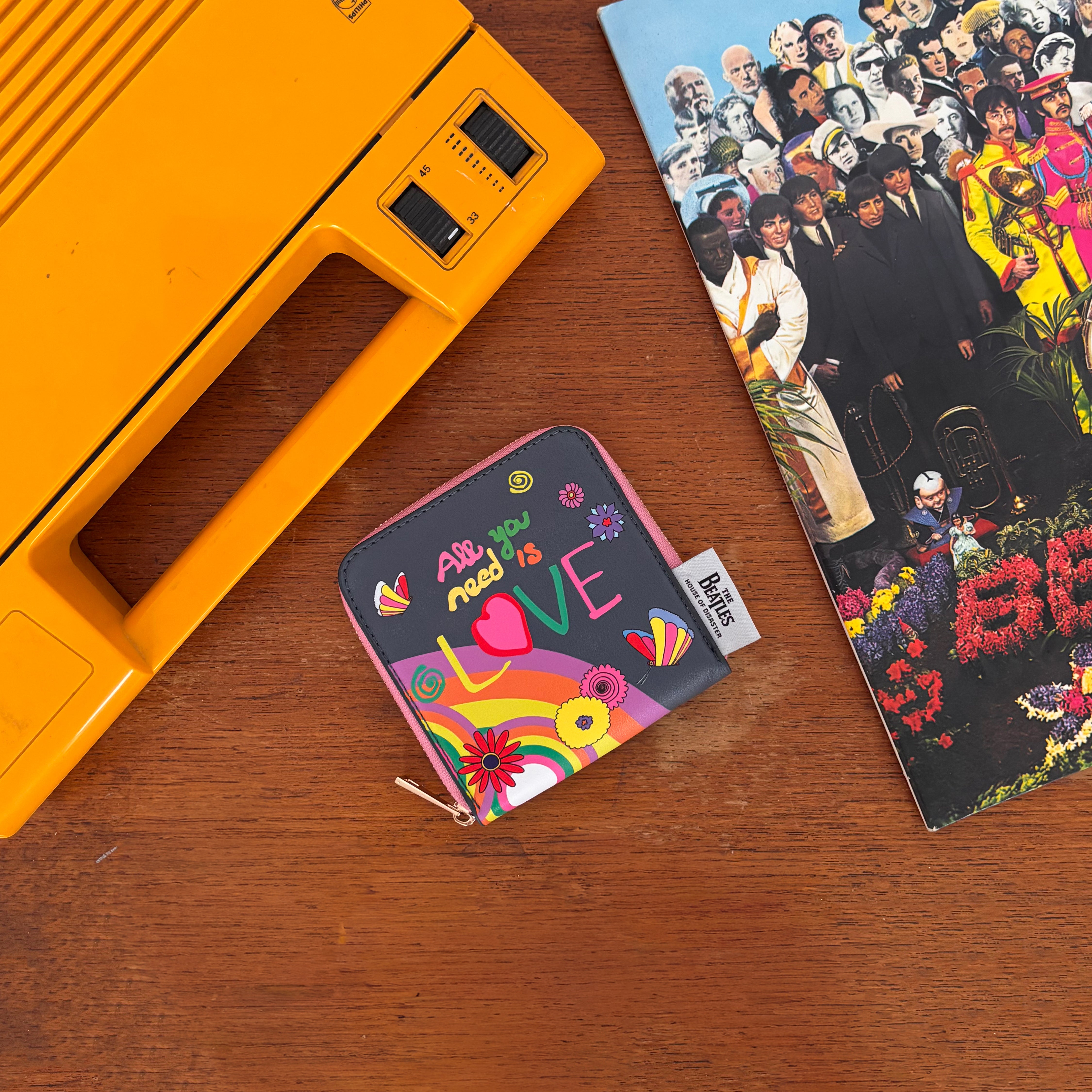 The Beatles All you need is Love Zip Purse