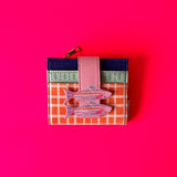 Tide Foldover Fish Purse