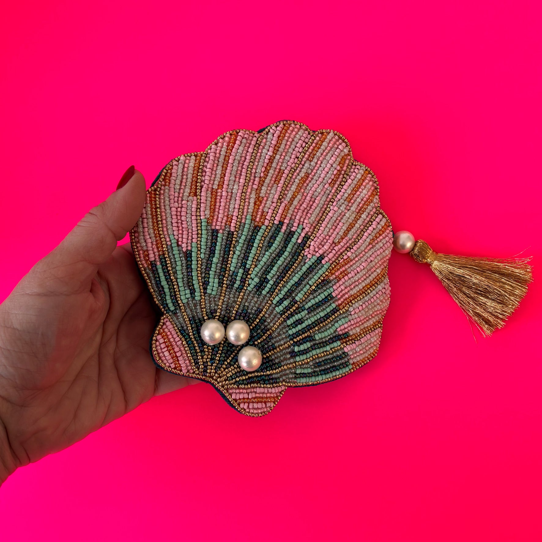 Tide Sea Shell Purse