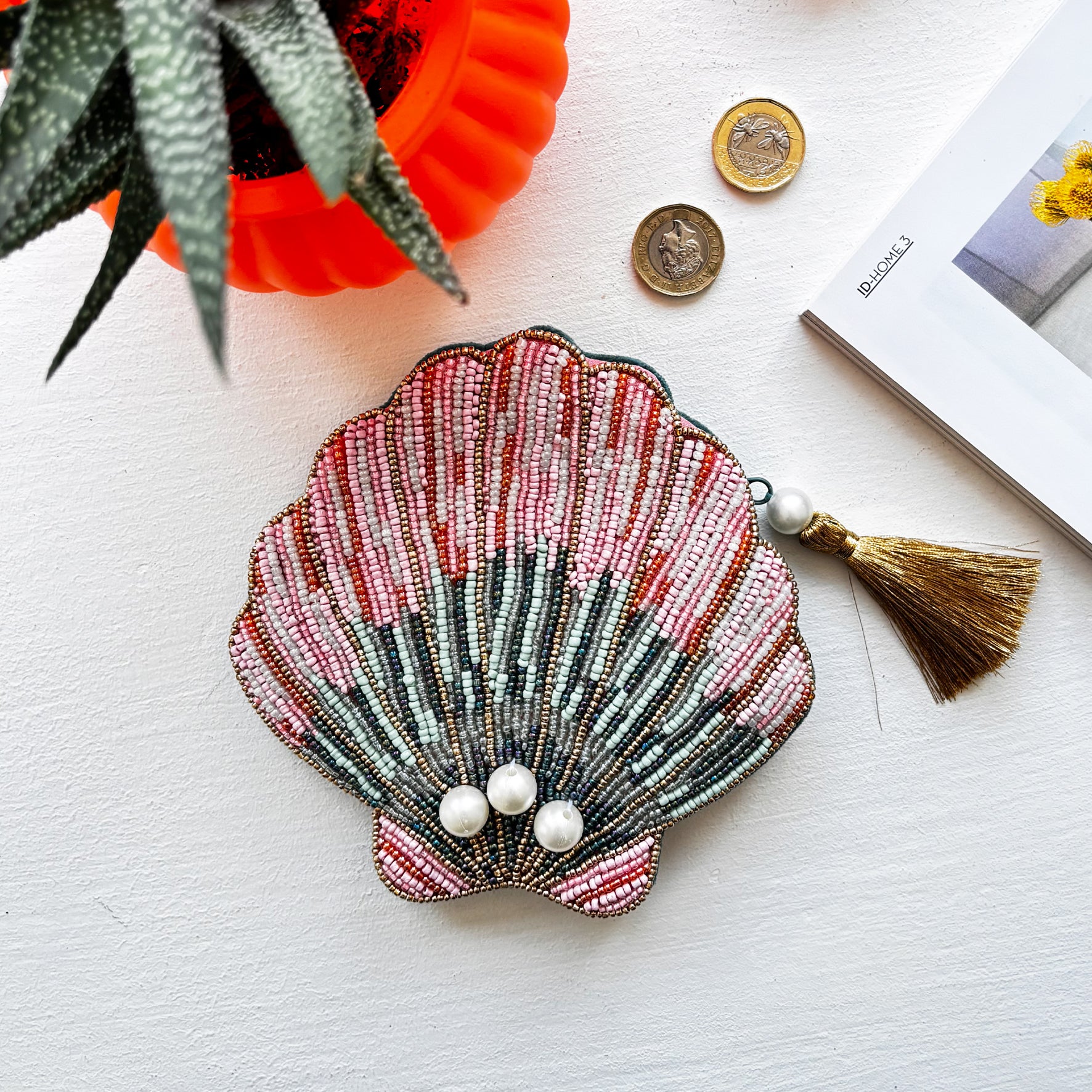 Tide Sea Shell Purse