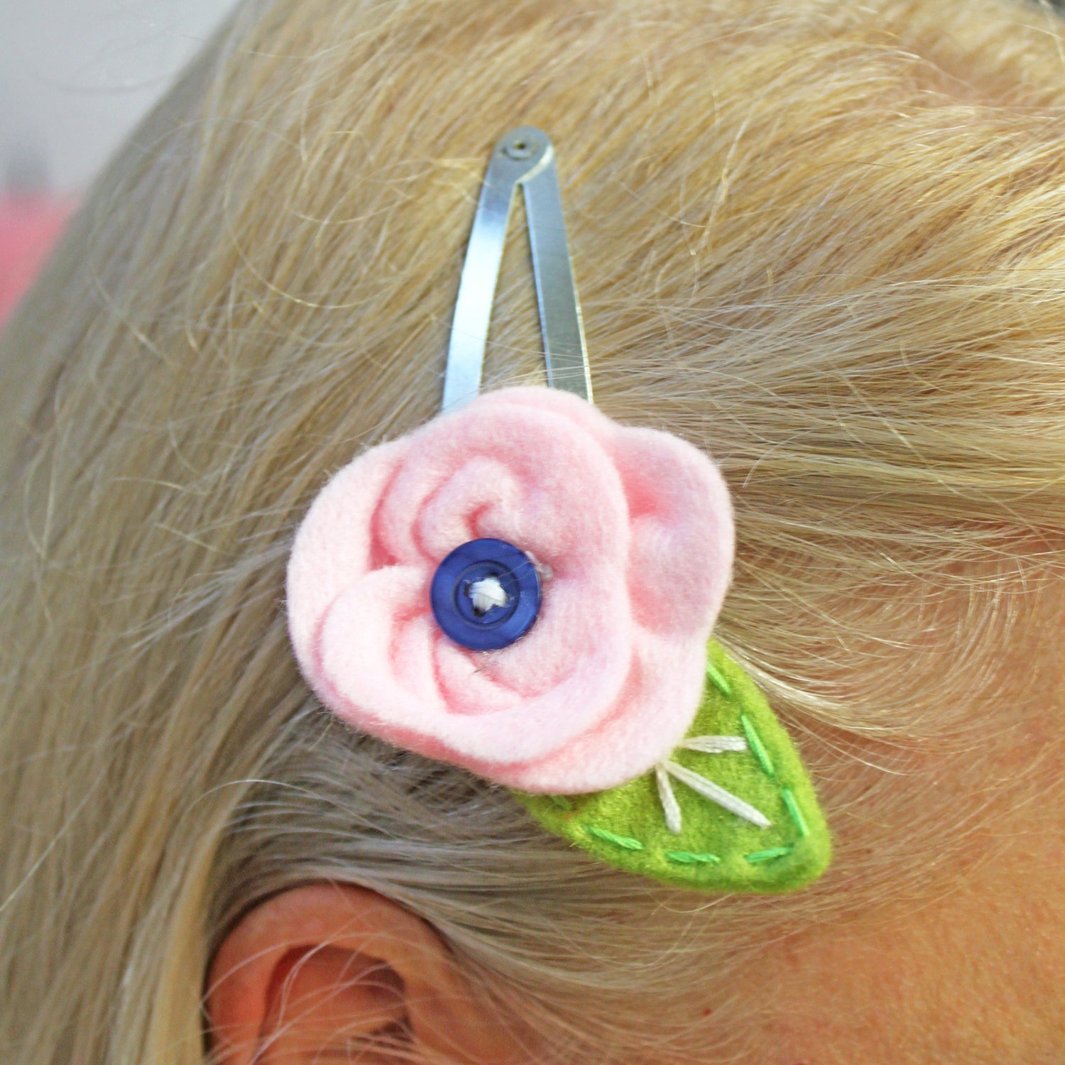 Pastel Pink Hairclip - House of Disaster