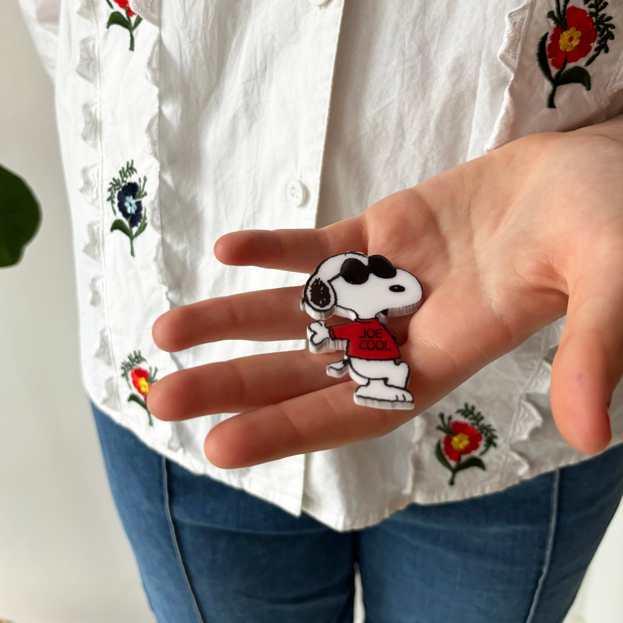 Peanuts Joe Cool Pin Badge - House of Disaster