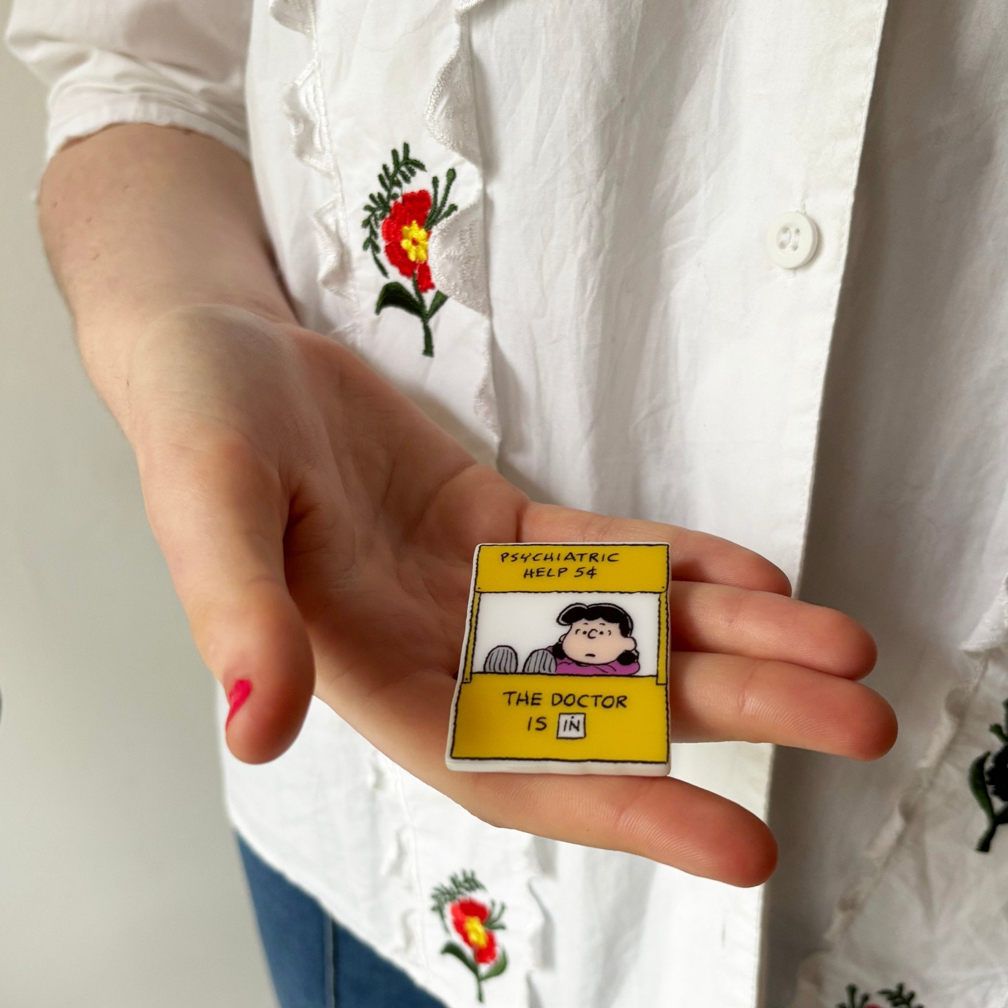 Peanuts 'Lucy' Pin Badge - House of Disaster