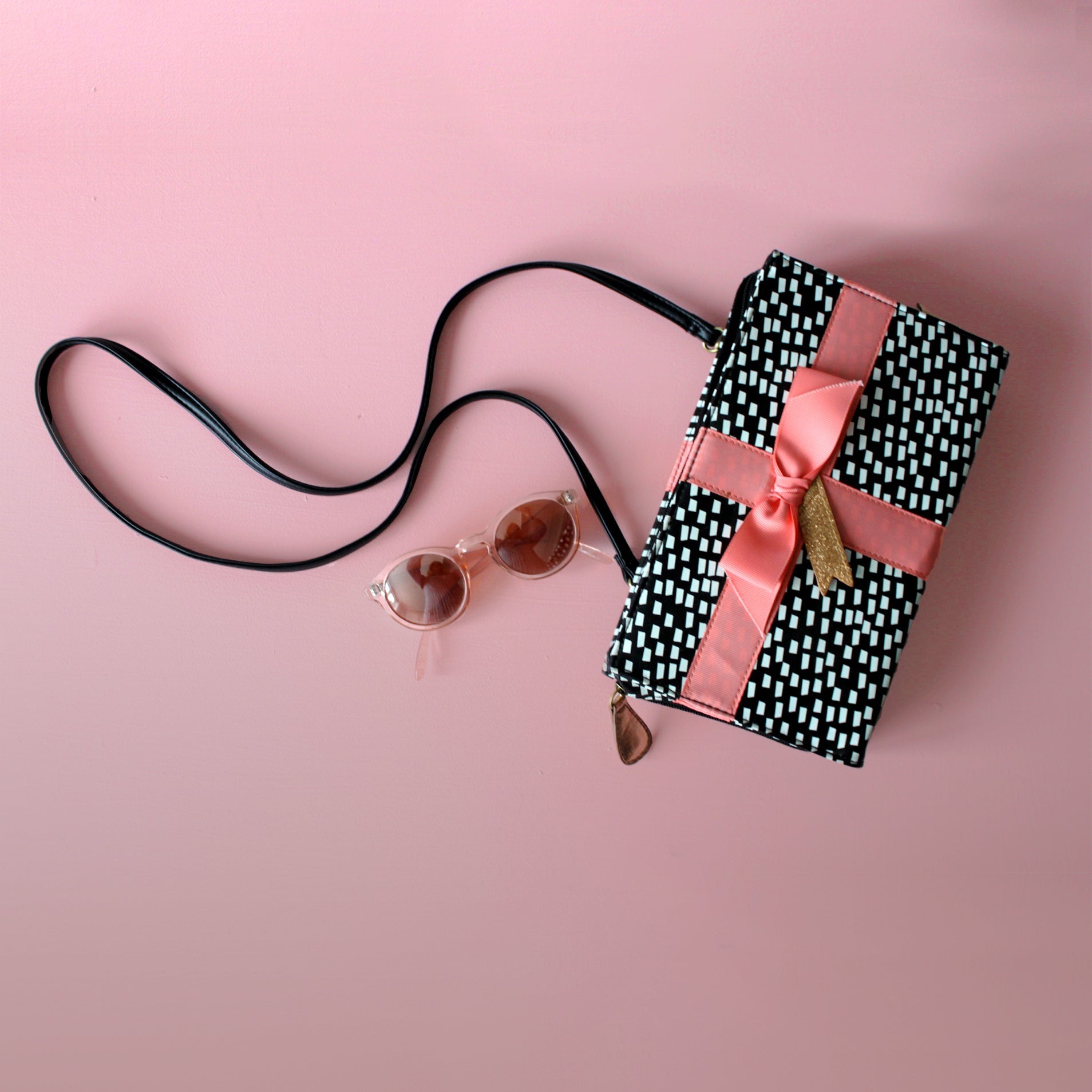 Pompom Tutti Dash Clutch Bag - House of Disaster