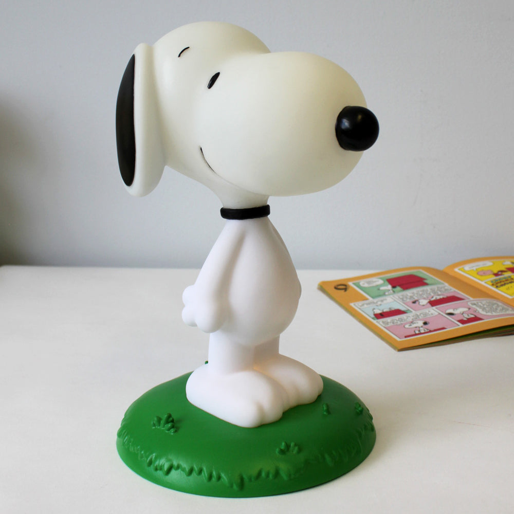 Peanuts Standing Snoopy Rechargeable LED